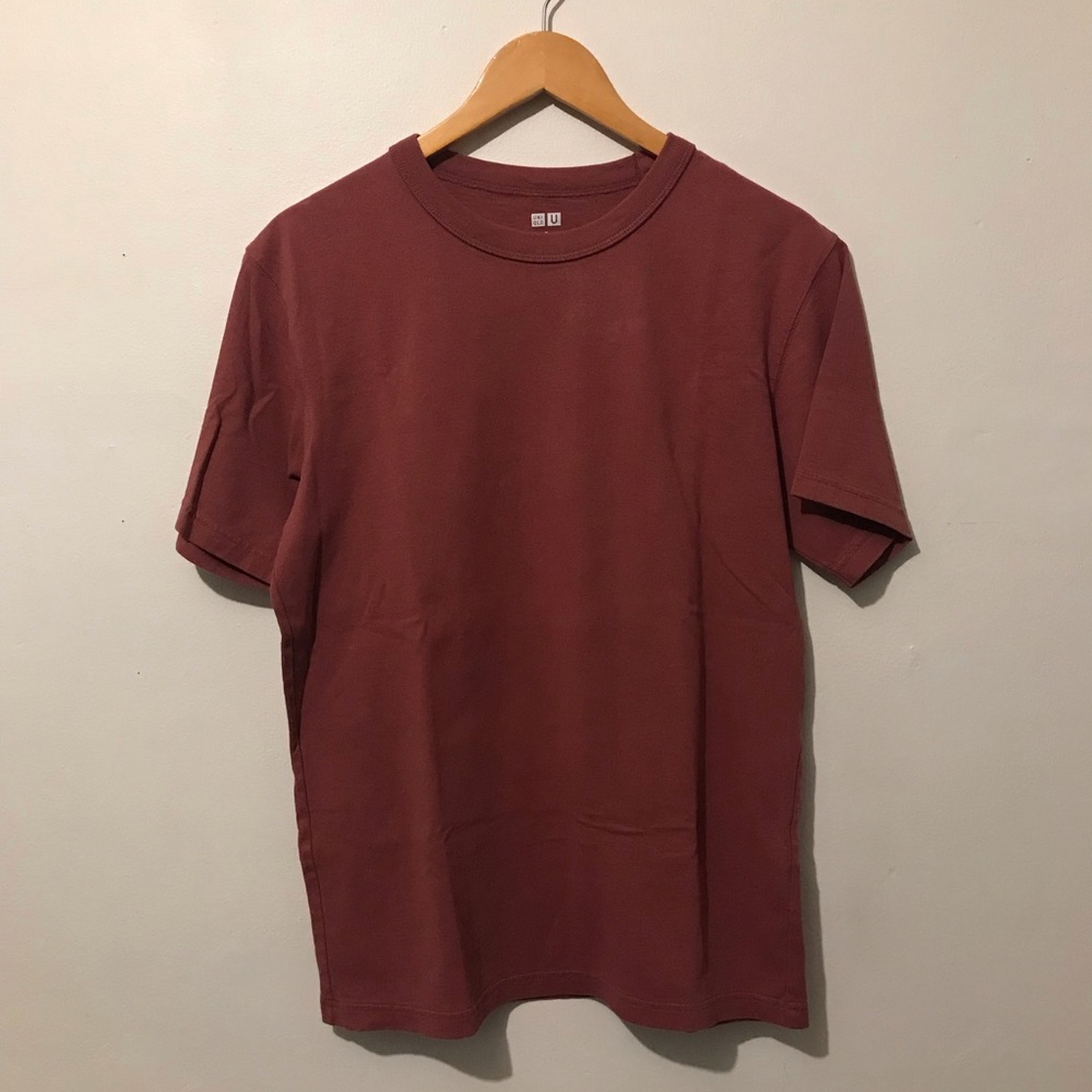 Uniqlo basic t shirt burgundy Sz S